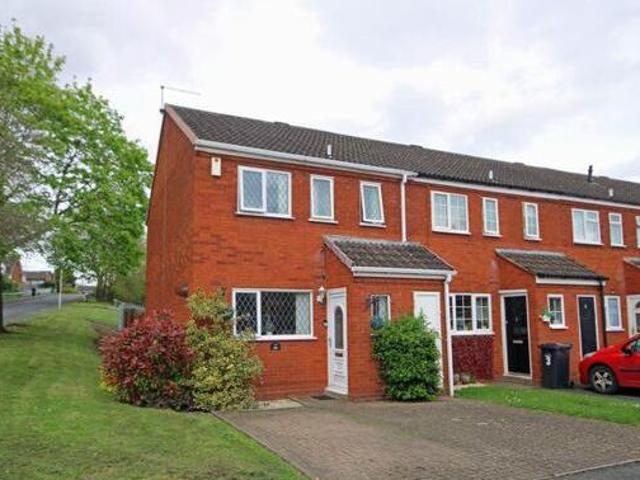 House for sale in Stourbridge, West Midlands