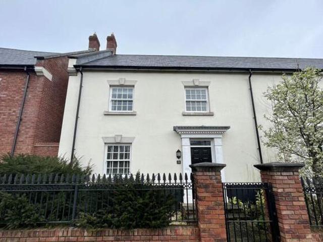 House for sale in Yeovil, Somerset