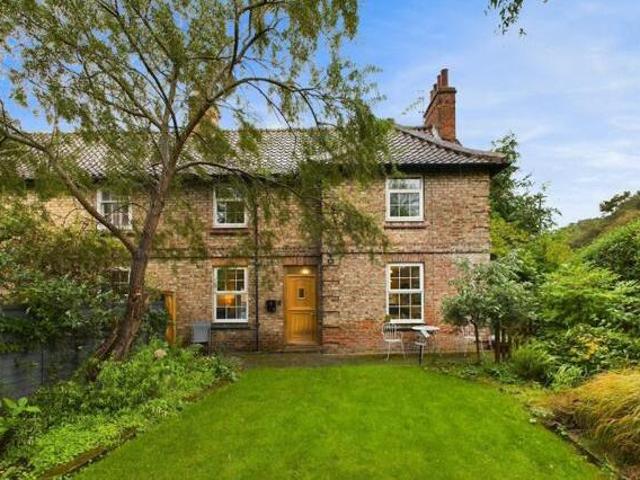 House for sale in Rawcliffe, York