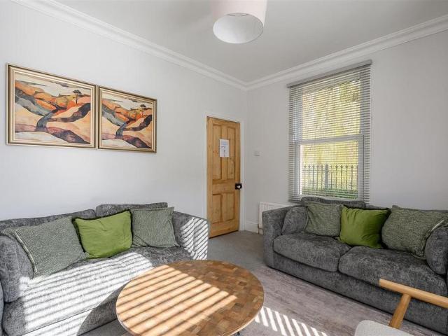 House for rent in High Field, York