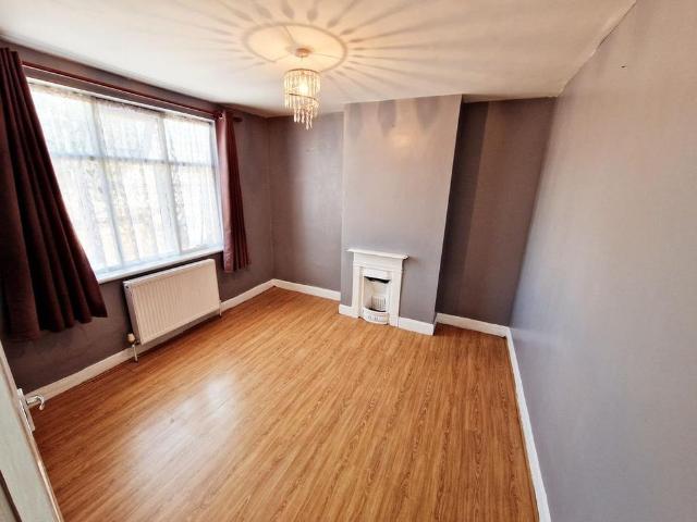 House for rent in Farley Hill, Spring Park