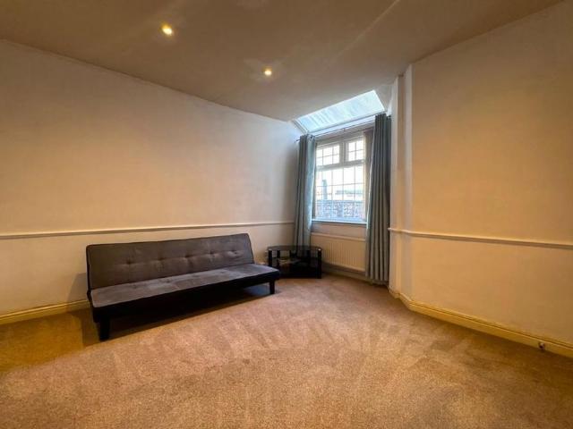 House for rent in Georgia, Greater Manchester