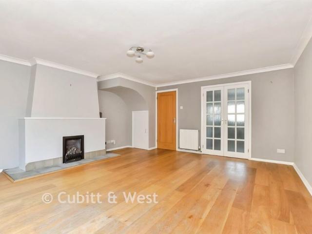 House for rent in Chichester, Littlecote