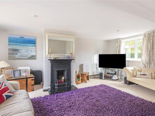 House for rent in The Close, Hampshire