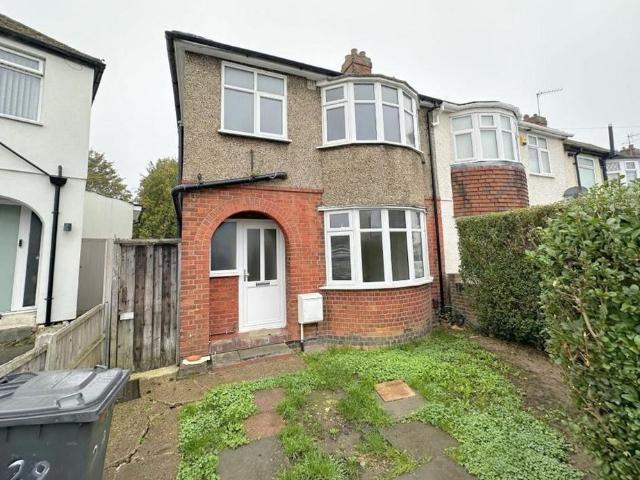 House for rent in Lewsey Farm, Luton