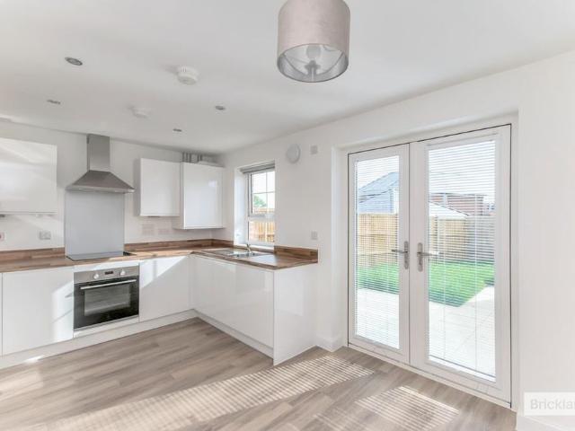 House for rent in Littlecote, West Sussex