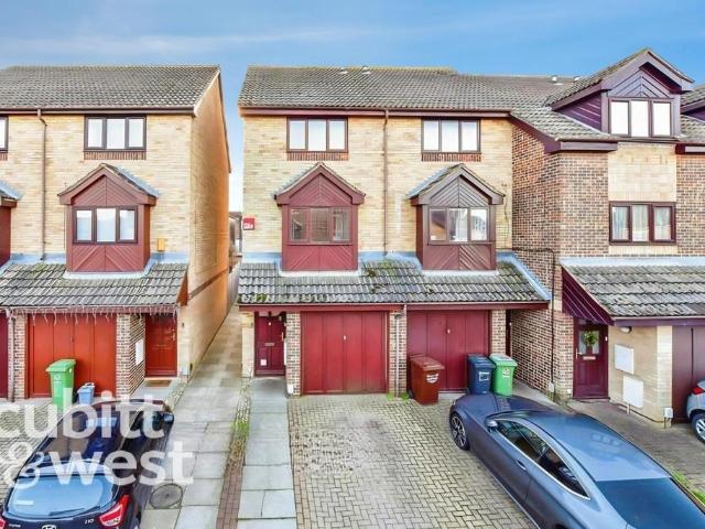 House for rent in Tipner, City Of Portsmouth