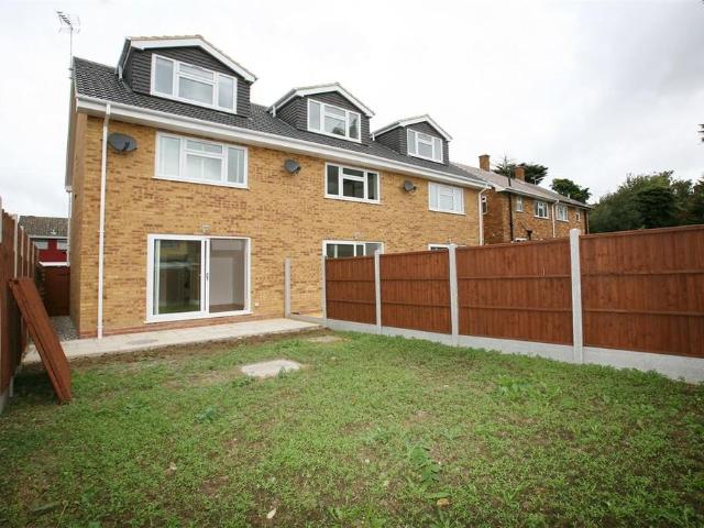House for rent in Hainault, Greater London