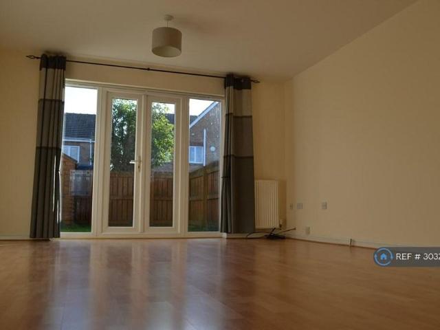House for rent in Howlett Cross, Robin Hood