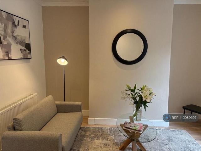 House for rent in Hollins, Bury