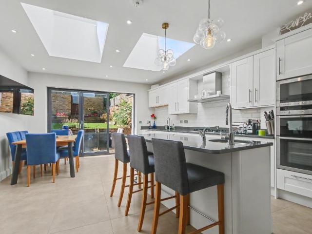 House for rent in Battlers Green, Hertsmere