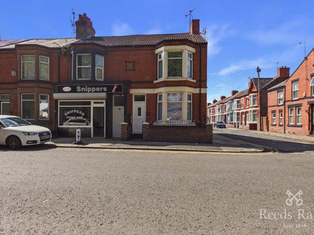 House for rent in Stoneycroft, Calderstones