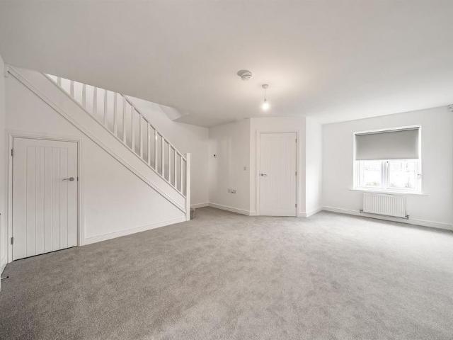 House for rent in Upton