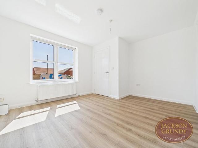 House for rent in Overstone
