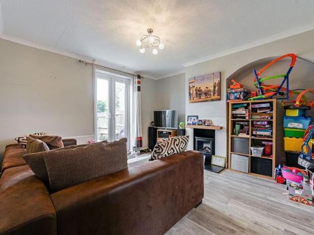 House for rent in London Borough of Lewisham, Greater London