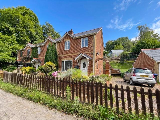 House for rent in Petersfinger, Laverstock