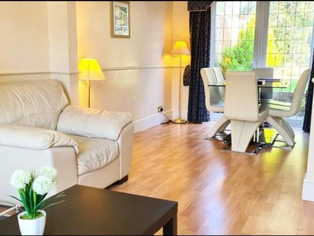 House for rent in London Borough of Havering, Greater London