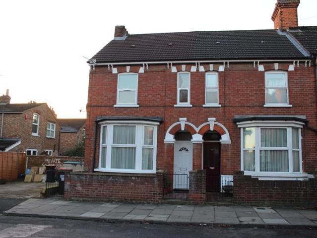 House for rent in Harpur, Bedford