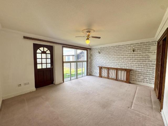 House for rent in Lower Halliford, Surrey