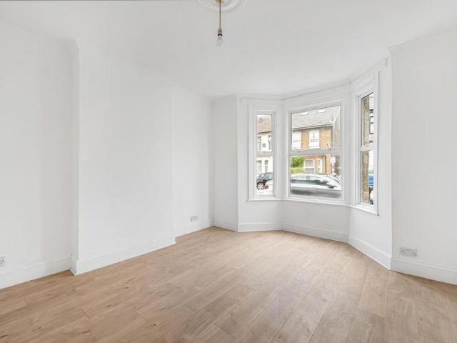 House for rent in London Borough of Croydon, Greater London