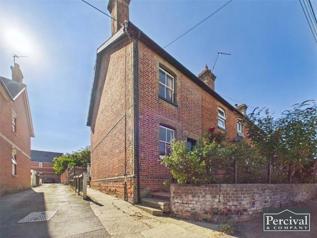 House for rent in Chipping Hill, Essex