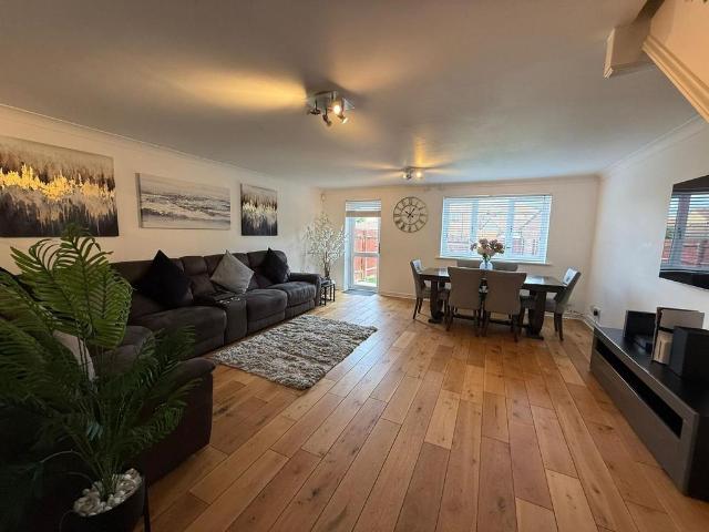 House for rent in Enfield Island Village, Greater London