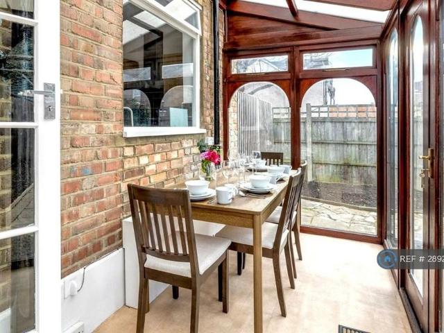 House for rent in Noel Park, Greater London