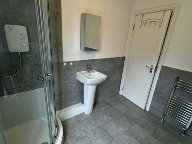 House for rent in Woodhouse, West Yorkshire