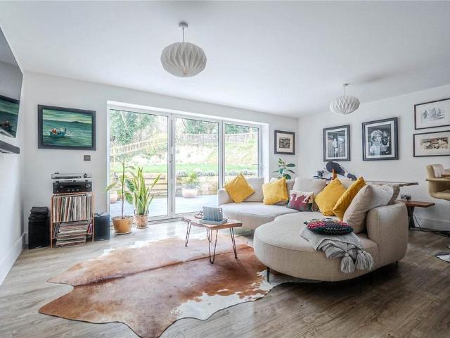House for rent in Chalk Hill, Houghton Regis