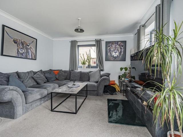 House for rent in Cowley, Greater London