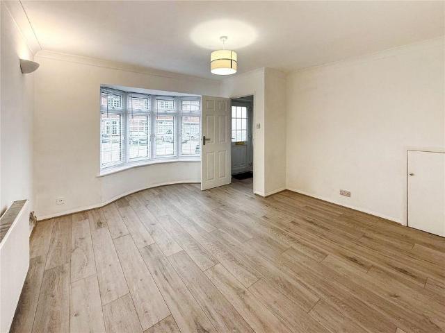 House for rent in Perryfields, West Sussex