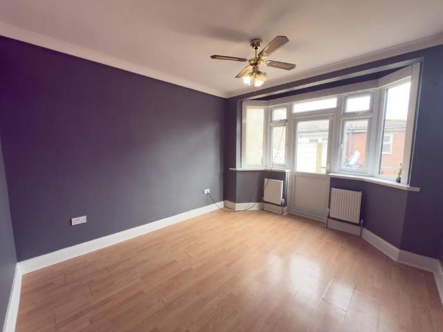House for rent in Southall Green, Greater London