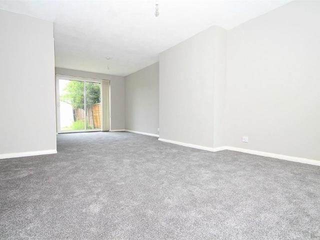 House for rent in Yiewsley, Greater London