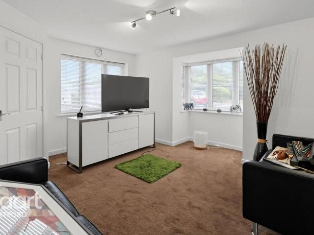 House for rent in Monks Orchard, Kent