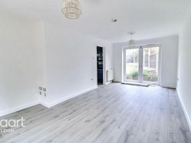 House for rent in Laindon, Essex