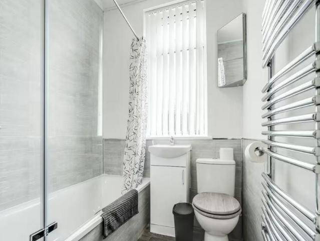 House for rent in Georgia, Greater Manchester