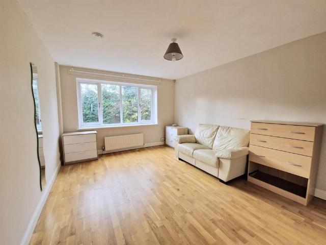 House for rent in Rednal, Birmingham