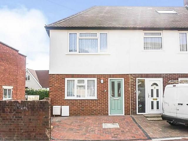 House for rent in Dagenham, Isle Of Man