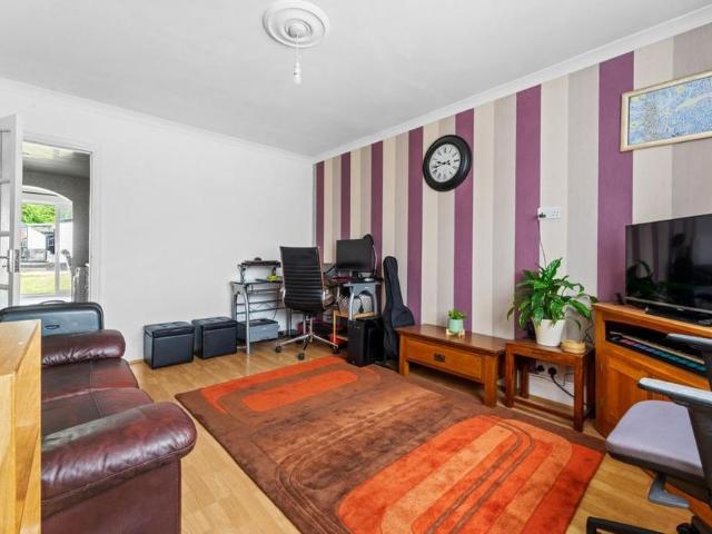 House for rent in Rosehill, Greater London
