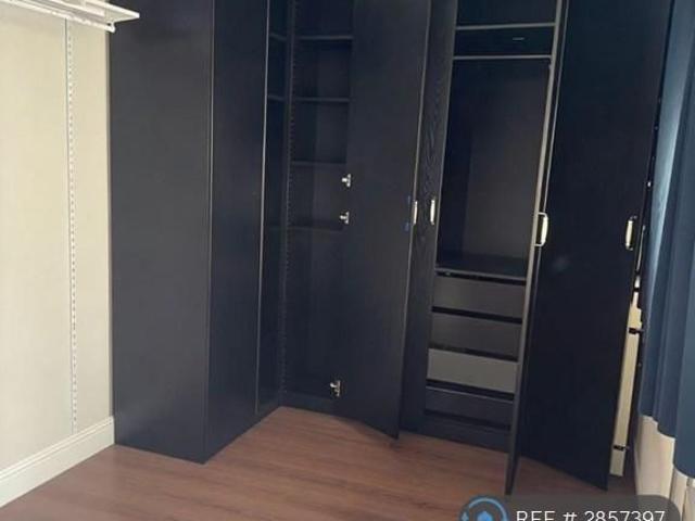 House for rent in Poplar Grove, Greater London