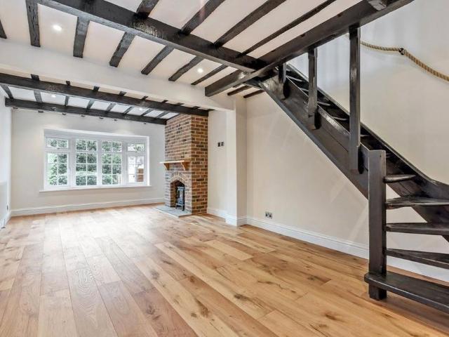 House for rent in Wonersh, Waverley