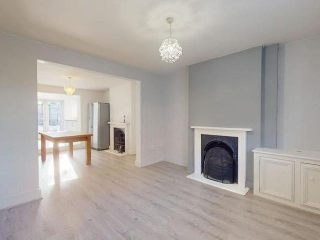 House for rent in West Oxford, The Slade