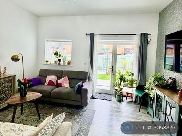 House for rent in Oxley Park, Milton Keynes