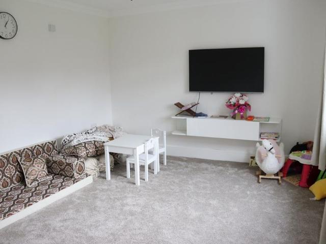 House for rent in Sheerwater, Woking