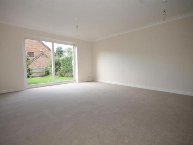House for rent in New Town, Horsham