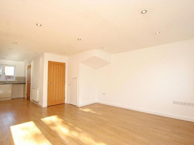 House for rent in Leisure Village, Kettering