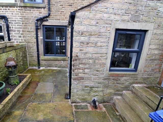 House for rent in Wheatley Lane, Higherford