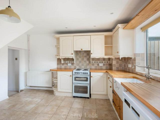House for rent in Kings Sutton, Northamptonshire