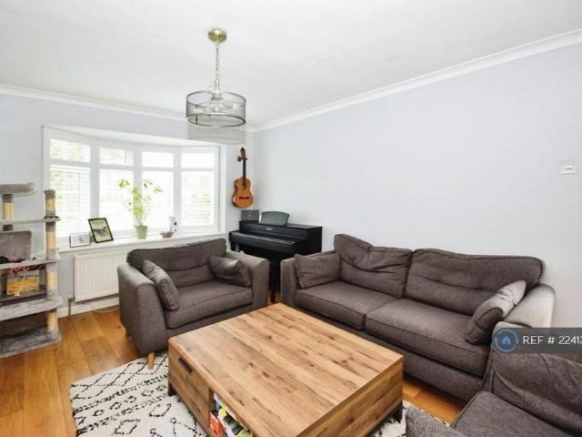 House for rent in Carshalton Beeches, Greater London