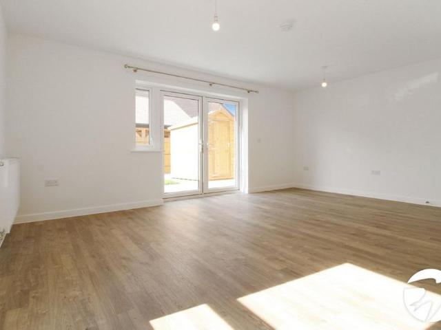 House for rent in Castle Hill, Monks Orchard